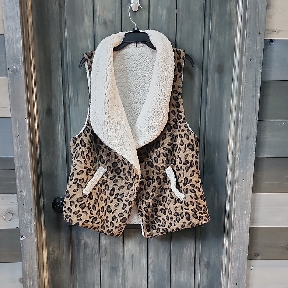 Leopard Print Sherpa Lined Vest